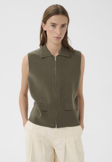 Пуховой жилет