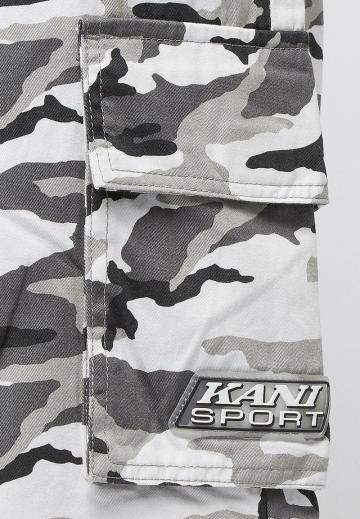 Брюки с накладными карманами