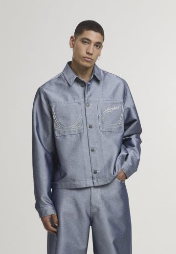 Джинсовая куртка