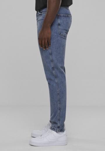 Узкие джинсы