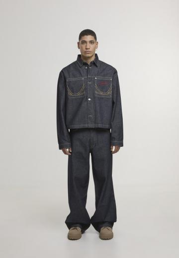 Джинсовая куртка