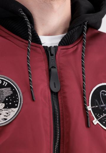 Куртка бомбер