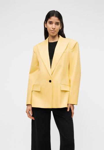 Длинный блейзер