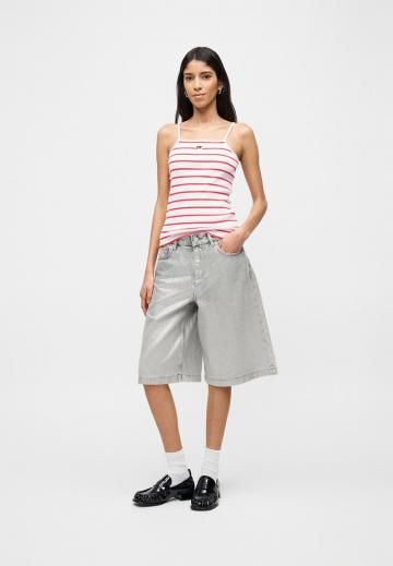 Топ на бретельках