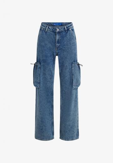 Брюки с накладными карманами