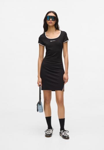 Платье футляр