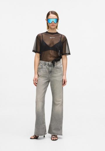 Клешеные джинсы