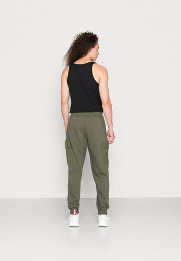 Спортивные штаны