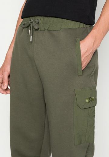 Спортивные штаны