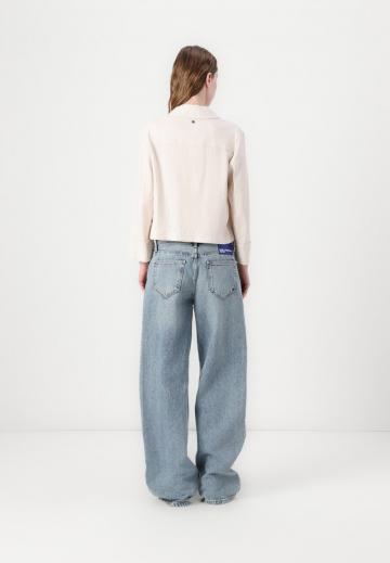 Свободные джинсы