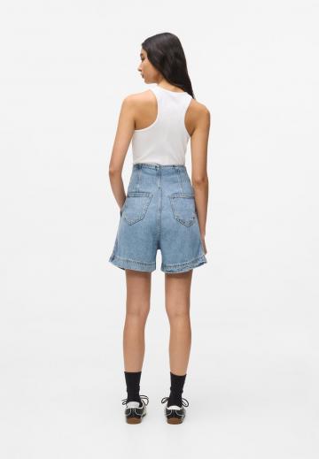 Джинсовые шорты