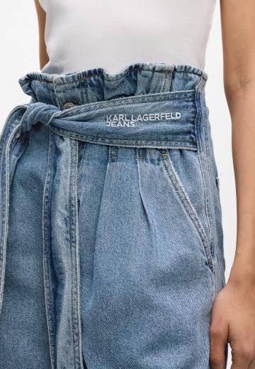 Джинсовые шорты