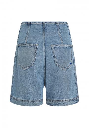 Джинсовые шорты