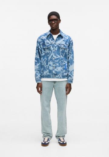 Прямые джинсы