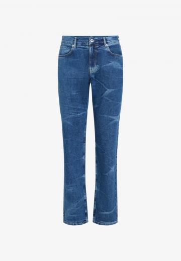 Прямые джинсы