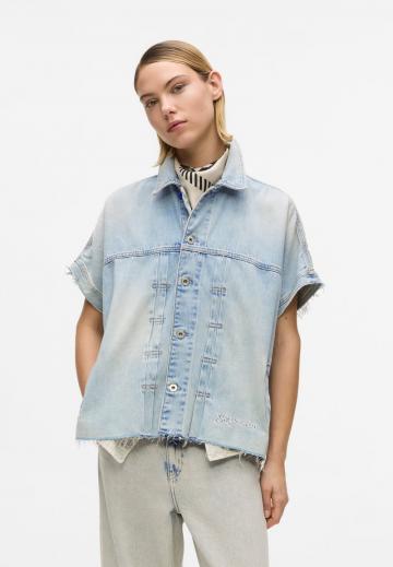 Джинсовая куртка