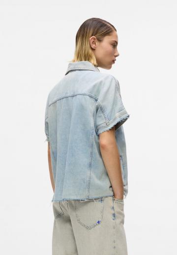 Джинсовая куртка