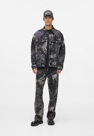 Джинсовая куртка