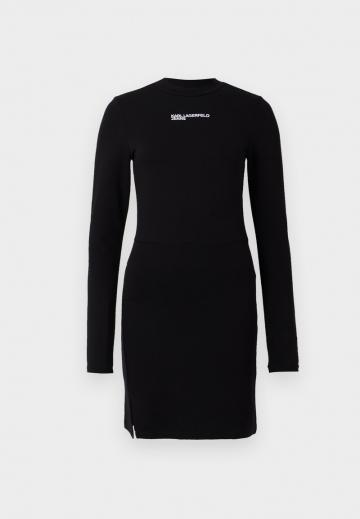 Короткое платье