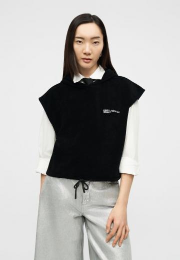 Пуловер с капюшоном