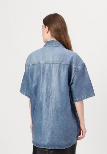 Джинсовая блузка