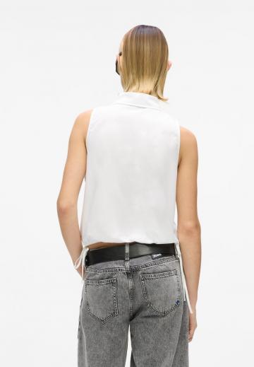 Блузка без рукавов