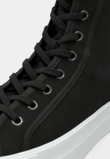 Высокие кеды