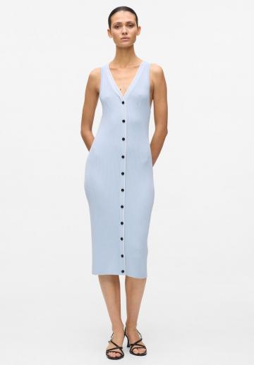 Вязаное платье