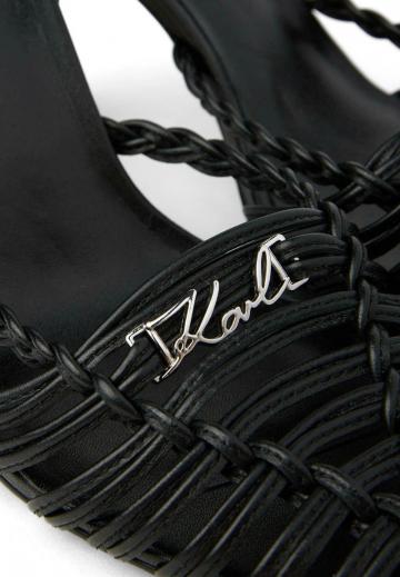 Туфли на высоком каблуке