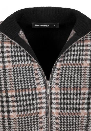 Вязаная кофта