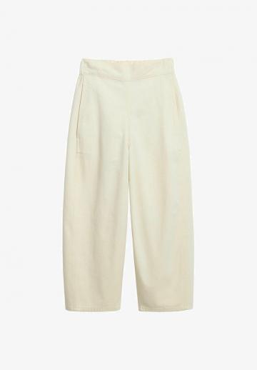 Короткие джинсы