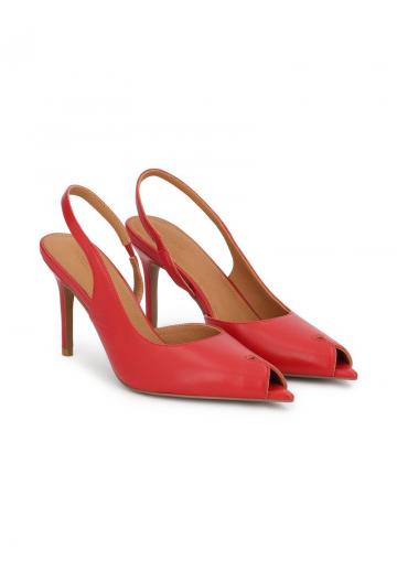 Туфли на высоком каблуке