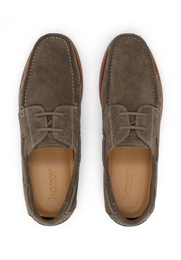 Ботинки на шнуровке