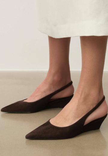 Туфли на танкетке