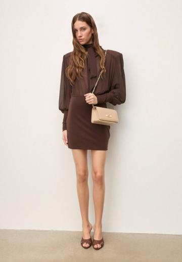 Босоножки на каблуке