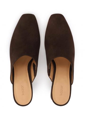 Босоножки на каблуке