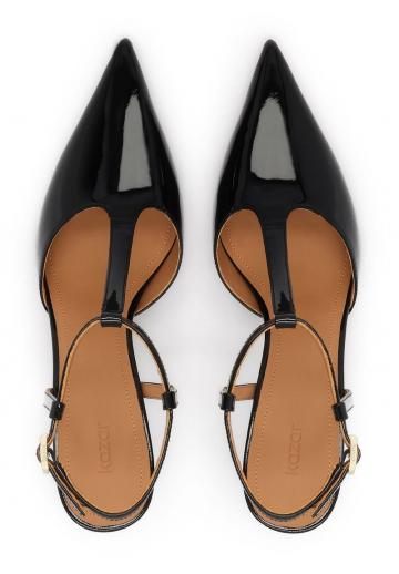 Туфли на высоком каблуке