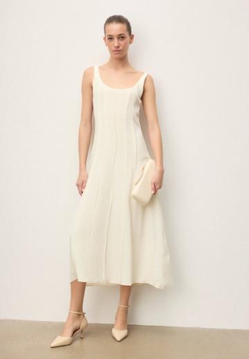 Туфли на высоком каблуке