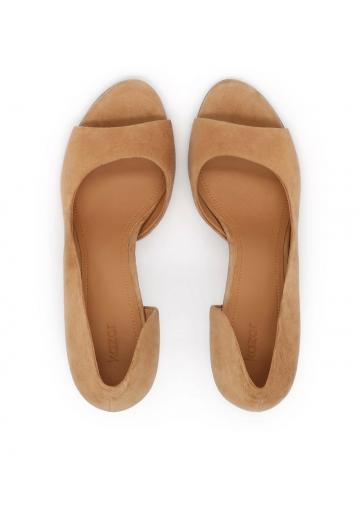 Туфли с открытым носом