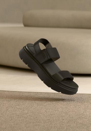 Босоножки на платформе