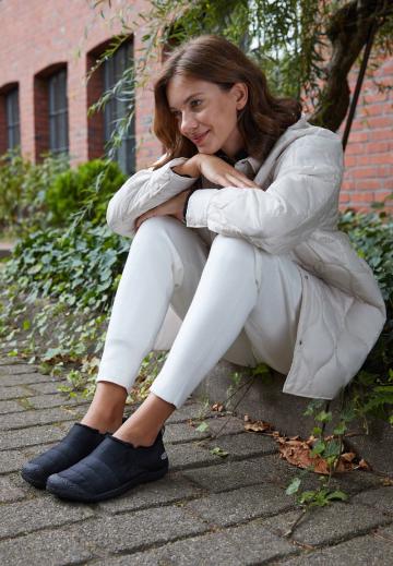 Походные ботинки