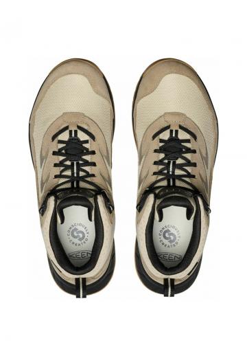 Походные ботинки