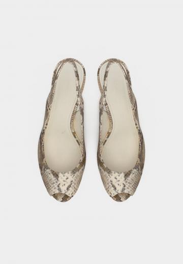 Туфли с открытым носом