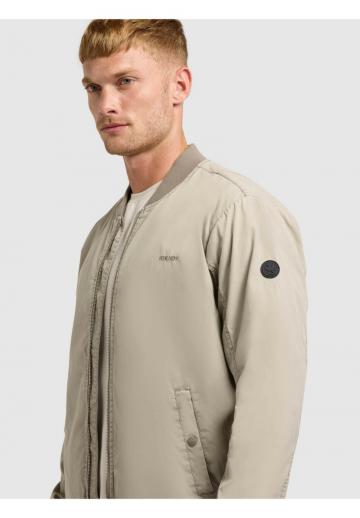 Куртка бомбер