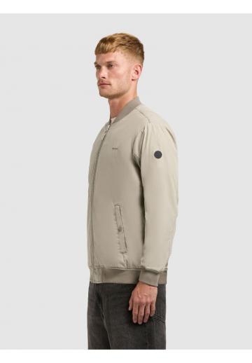 Куртка бомбер