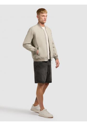 Куртка бомбер