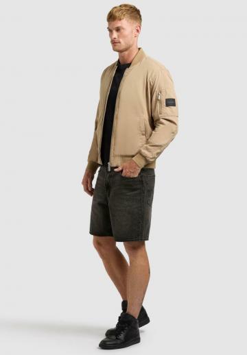 Куртка бомбер