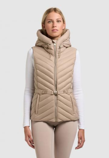 Стеганый жилет