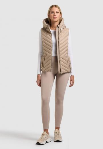 Стеганый жилет