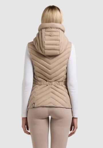 Стеганый жилет